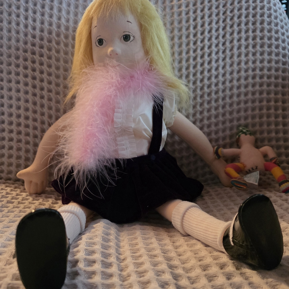 Discontinued Madame Alexander 18 Inch Cloth Eloise Doll (Only 1000 Made)
